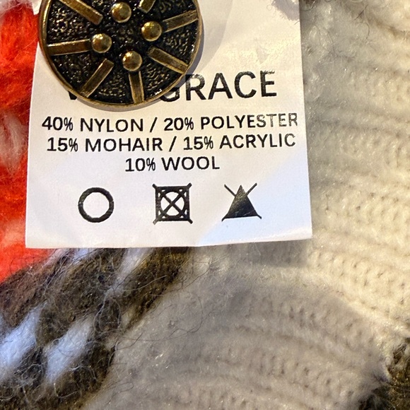 Cozy Multicolor Star Patterned Cardigan - Picture 16 of 16